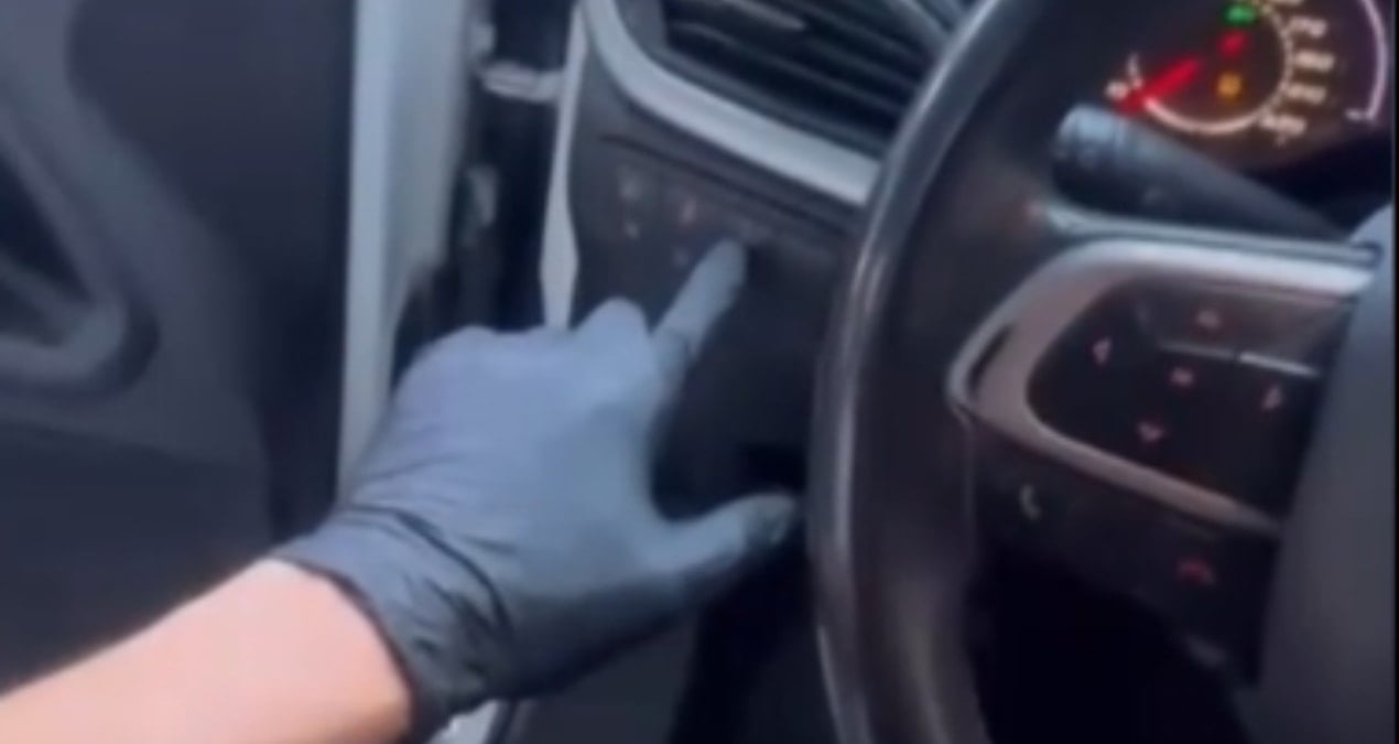 Beşiktaş’ta gizli bölmeden kokain çıktı: 1 tutuklama