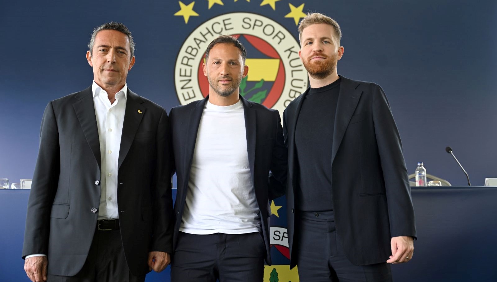 Domenico Tedesco, Fenerbahçe’deki oyun sistemini açıkladı: “Bu takım böyle oynar”