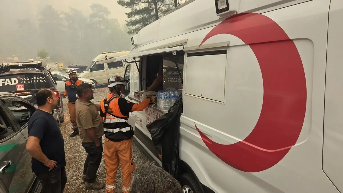 Kızılay’dan Yangın Müdahalesine Destek