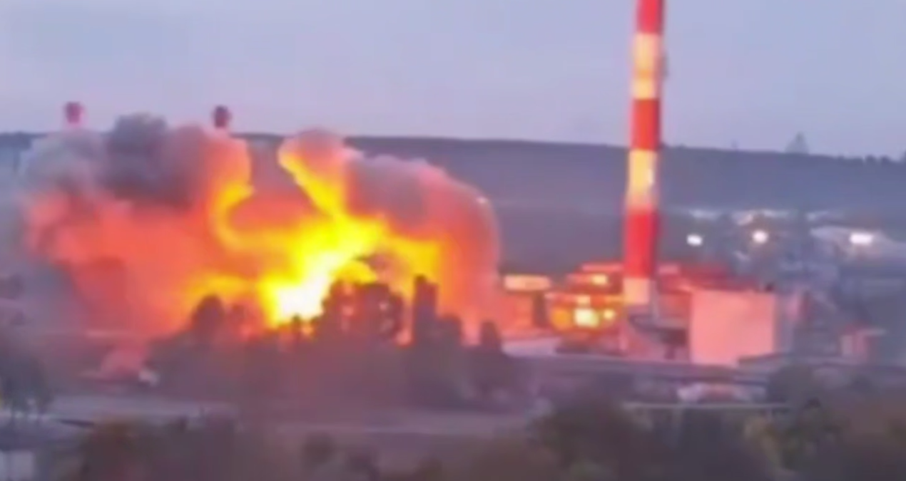 Rusya’da füzeler, termik santrali vurdu: Bütün bölge karanlığa büründü