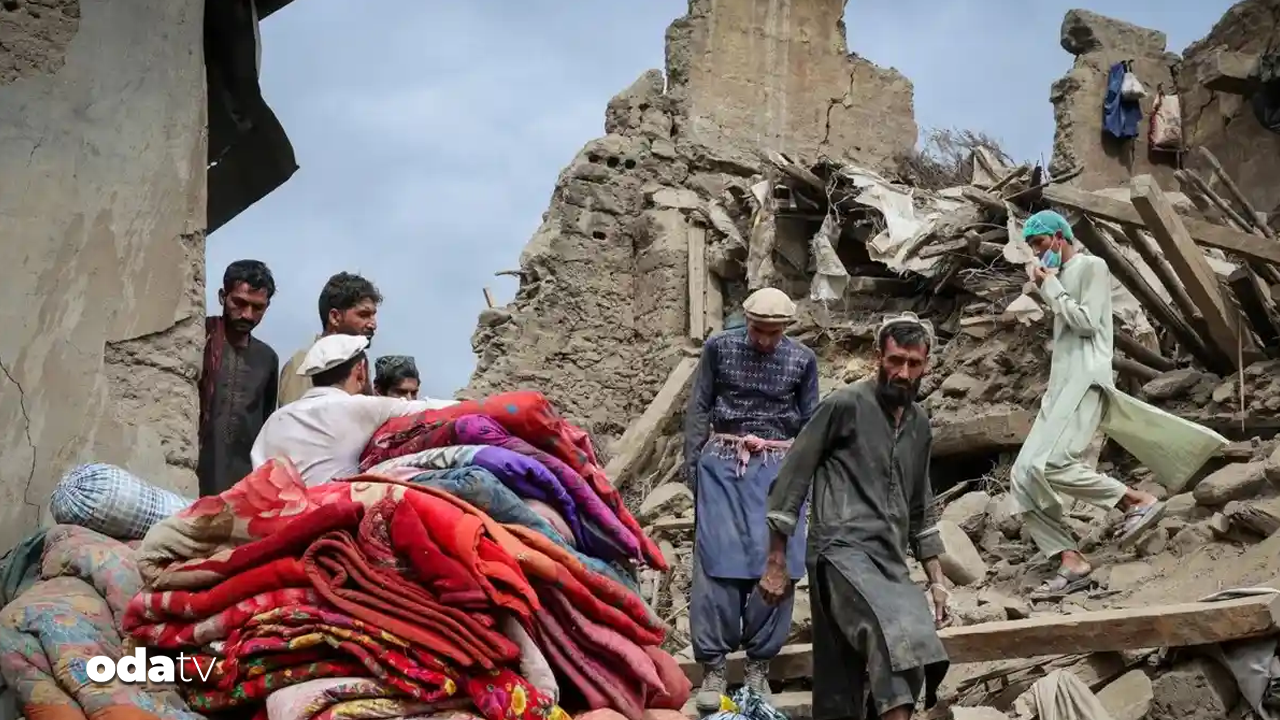 Afganistan’da 6.3 şiddetinde deprem: Çok sayıda ölü ve yaralı