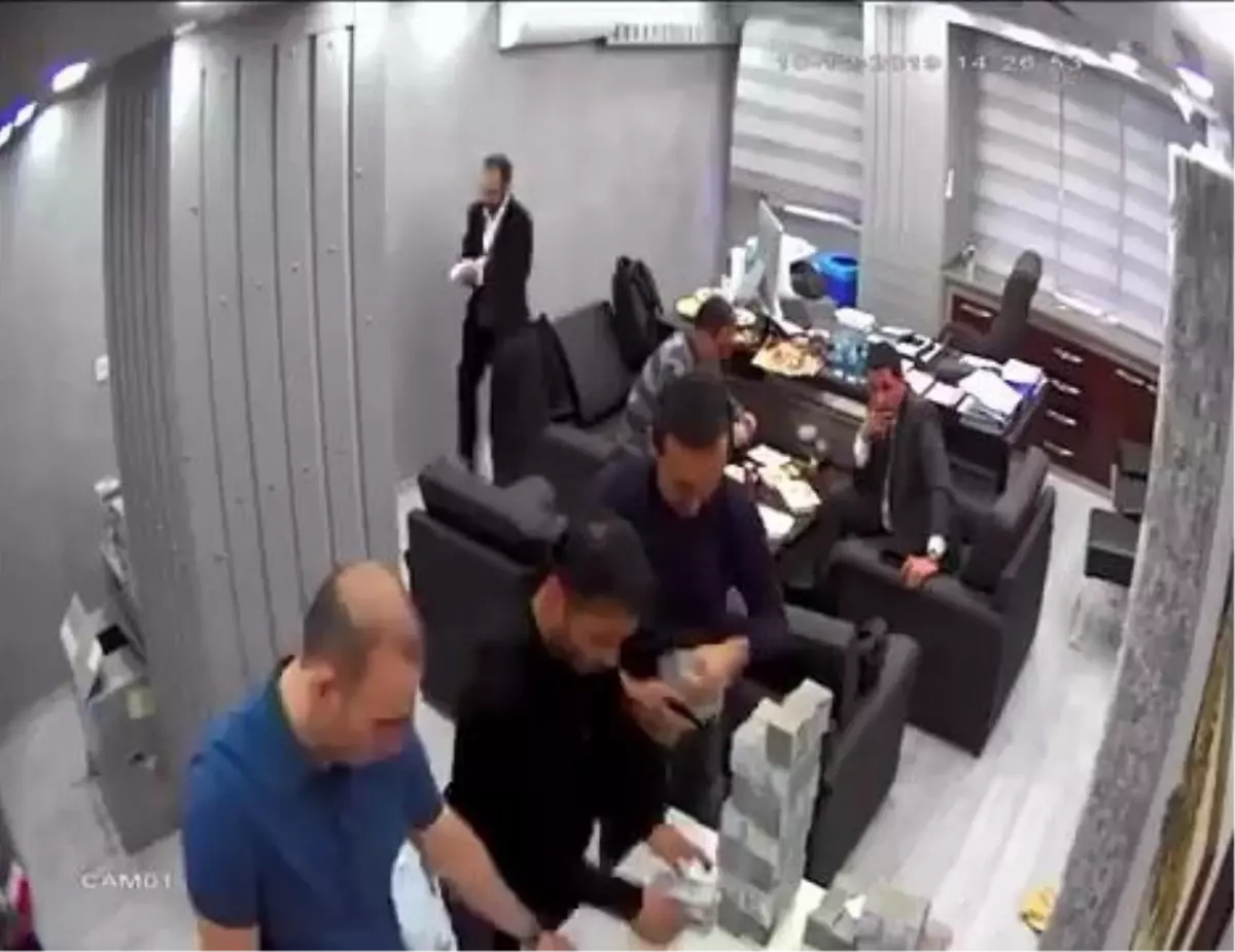 CHP Para Sayma Davası Sürekli Erteleniyor