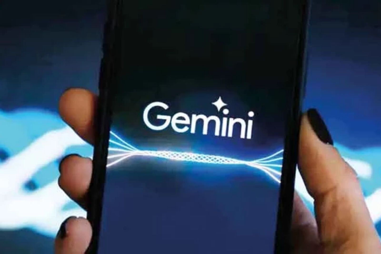 Google Gemini ile e postaları okuduğu suçlamasıyla karşı karşıya