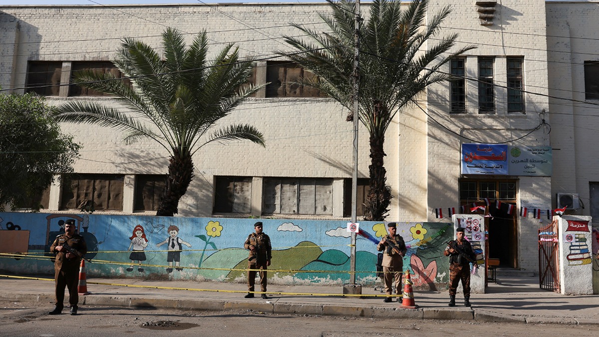 Irak seçime gidiyor: Parlamento için 7 bin 744 aday yarışacak