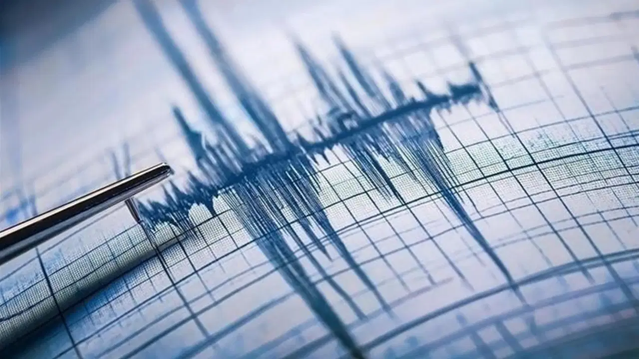 Son dakika depremler! Deprem mi oldu? 9 Kasım 2025 nerede, ne zaman deprem oldu?