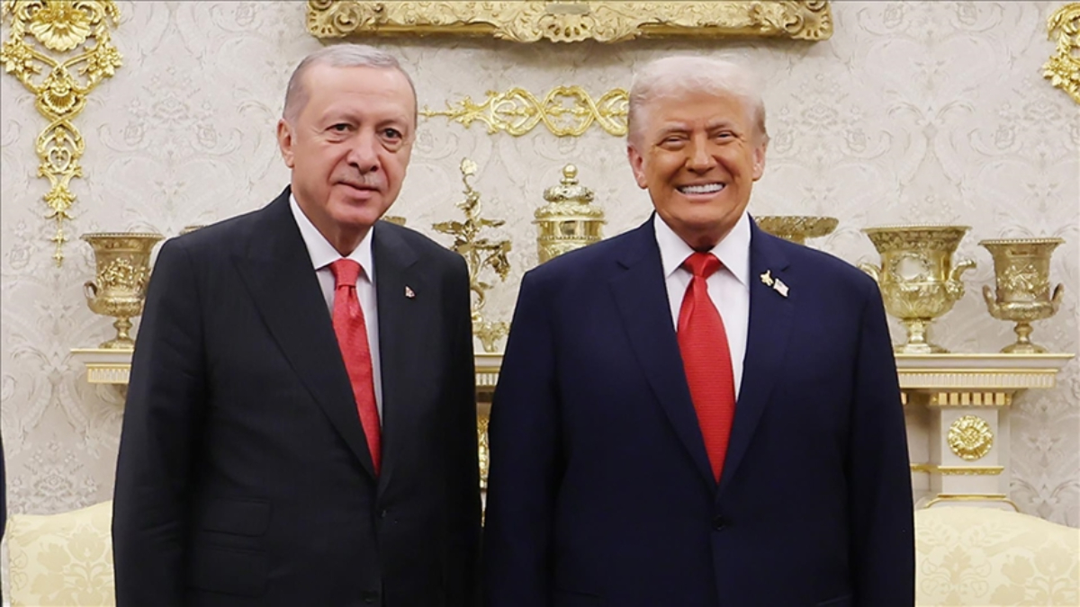 Donald Trump’tan Cumhurbaşkanı Erdoğan’a övgüler: Diğer liderlerden farklı