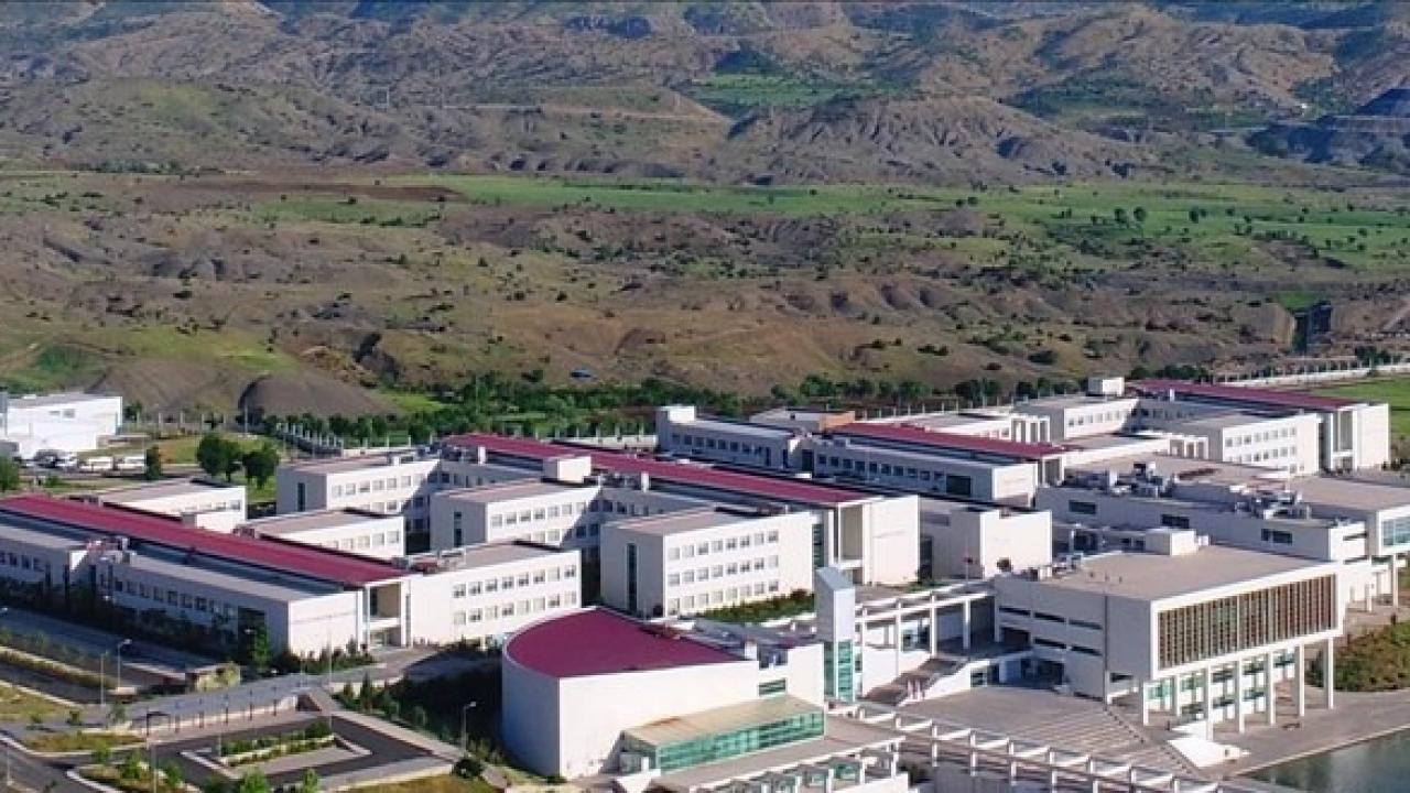 Kardeş torpili iddialarında gerçek ortaya çıktı: Şırnak Üniversitesi rektörü açıkladı!