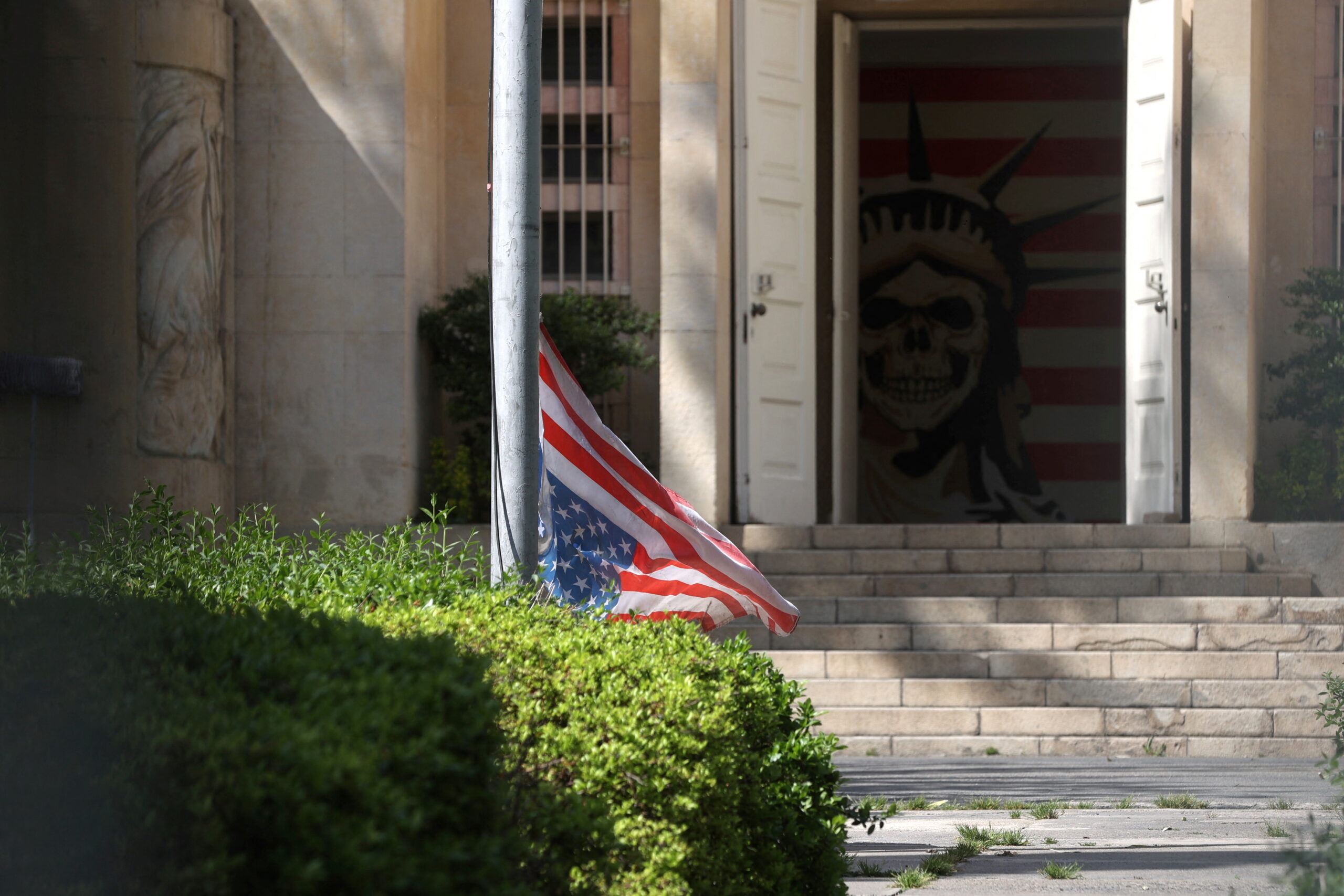 ABD’den vatandaşlarına “derhal İran’ı terk edin” çağrısı