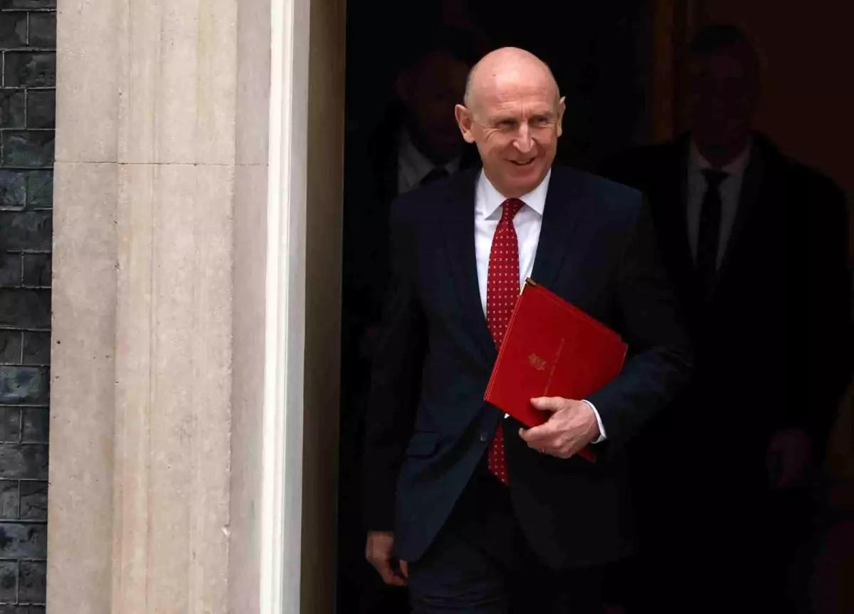 İngiltere, ABD’nin Rus Tanker Operasyonuna Destek Verdi