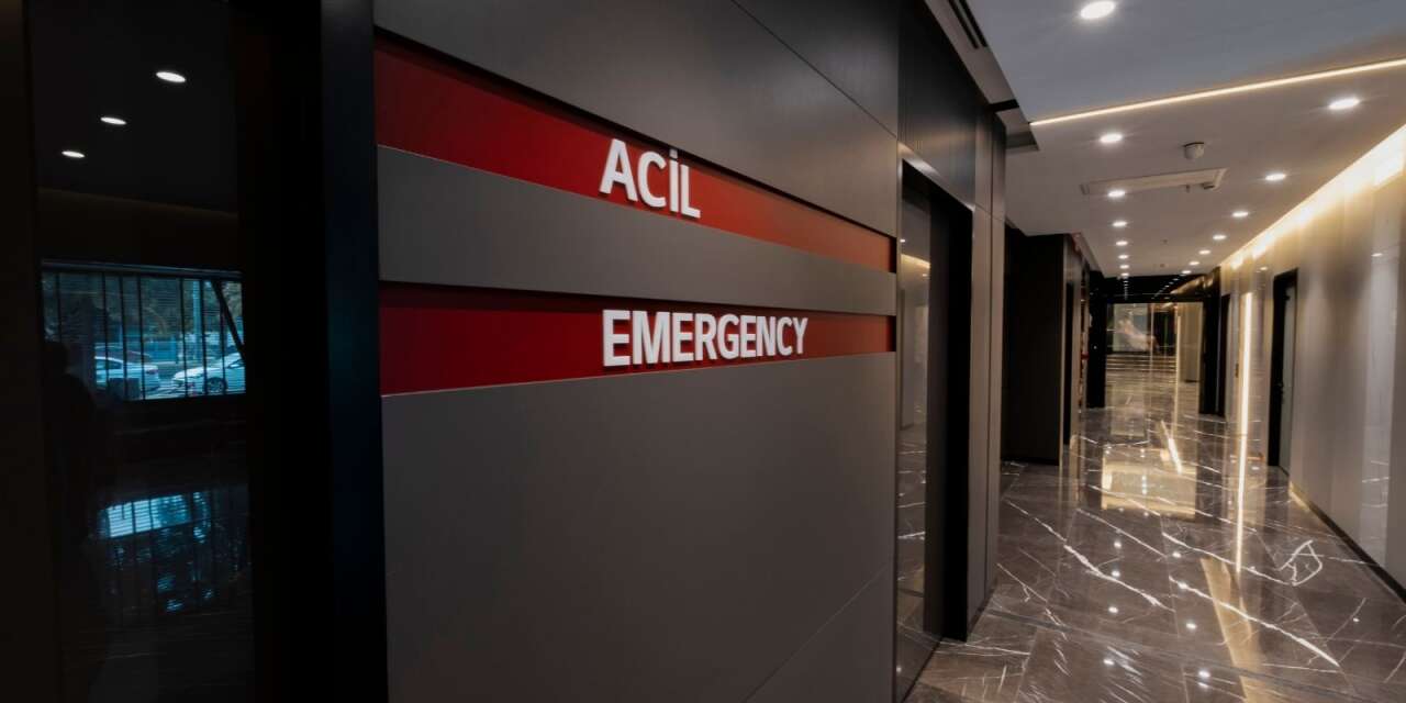 Otomobilin Çarptığı Beden Eğitimi Öğretmeni Hayatını Kaybetti