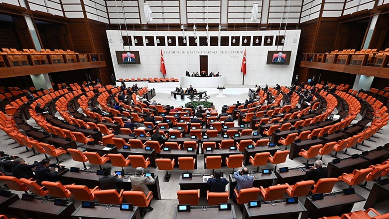 Yoklama krizi: TBMM’de Karayolları Trafik Kanunu görüşülemedi