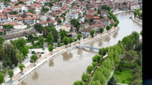 Yeşilırmak’ta Su Seviyesi İki Günde 15 Santimetre Yükseldi