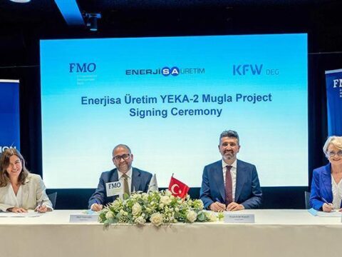 Ruzg r enerjisi projelerine 180 milyon dolarlik finansman AUFxR1Tb